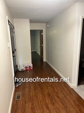 200 Quail Run in Carterville, IL - Building Photo - Building Photo