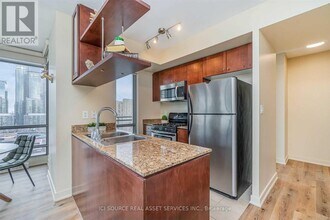 5 Mariner Terrace in Toronto, ON - Building Photo - Building Photo