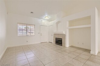 3930 Blue Gull St in North Las Vegas, NV - Building Photo - Building Photo