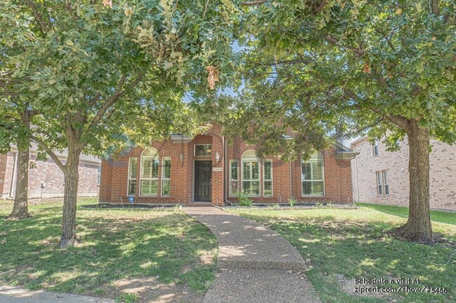 property at 11853 Del Rio Dr