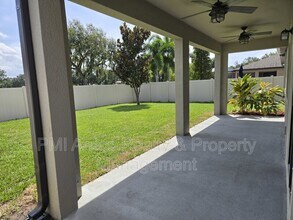 10442 Arbor Groves Pl in Riverview, FL - Building Photo - Building Photo