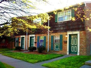 Camden Court in Norfolk, VA - Foto de edificio - Building Photo