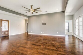 1253 Cedar Haven Ave in Dallas, TX - Building Photo - Building Photo