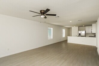 1854 Musk Rose in Converse, TX - Foto de edificio - Building Photo