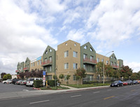 Borregas Court Apartments in Sunnyvale, CA - Foto de edificio - Building Photo