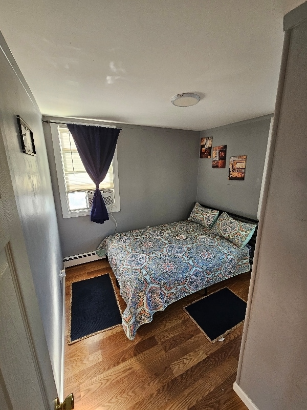 4 Parente Ln N, Unit 2 in Island Park, NY - Building Photo - Building Photo