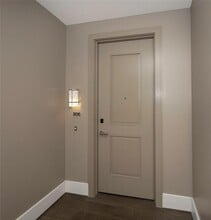 5656 San Felipe St in Houston, TX - Building Photo - Building Photo