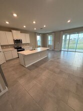 11105 Cotton Vale Pl in San Antonio, FL - Building Photo - Building Photo