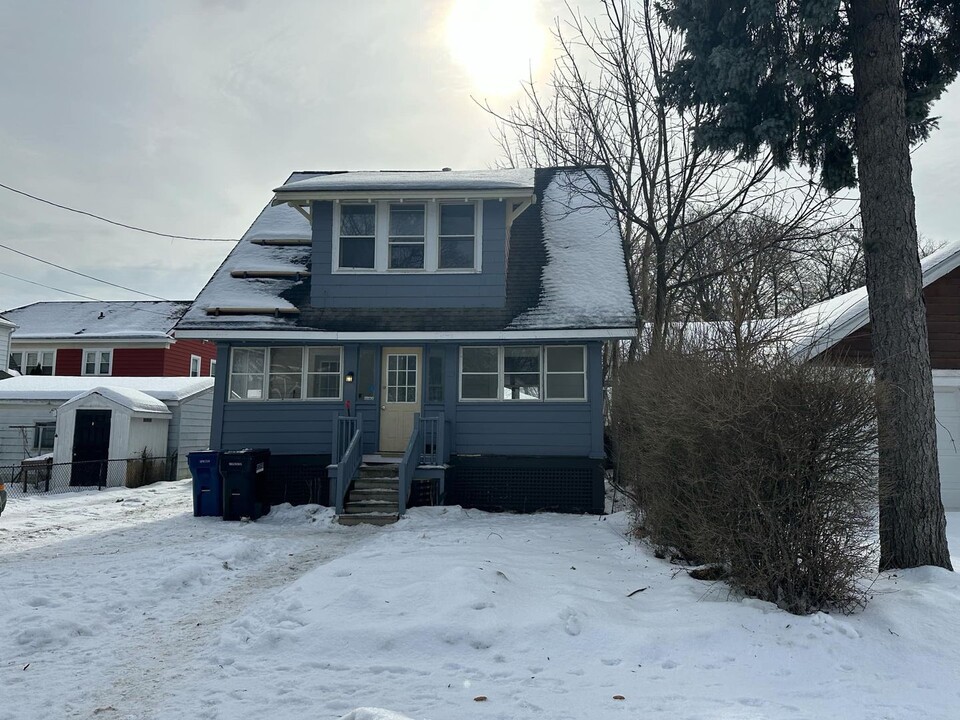 214 Scoville Ave in Syracuse, NY - Building Photo