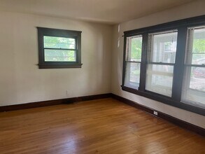 455 Jean St, Unit #1 in Madison, WI - Foto de edificio - Building Photo