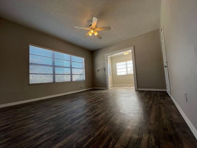 163 Ave A SE in Winter Haven, FL - Foto de edificio - Building Photo