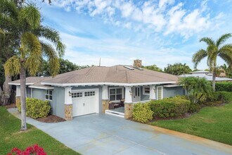 416 Sunset Dr in Venice, FL - Building Photo - Building Photo