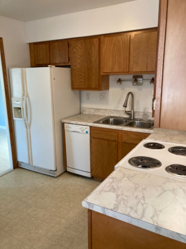 2719 Plainfield Ave in Flint, MI - Building Photo - Building Photo
