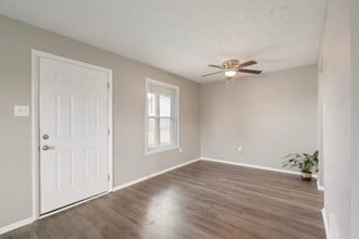 Flats at Greentree in Clarksville, IN - Building Photo - Building Photo