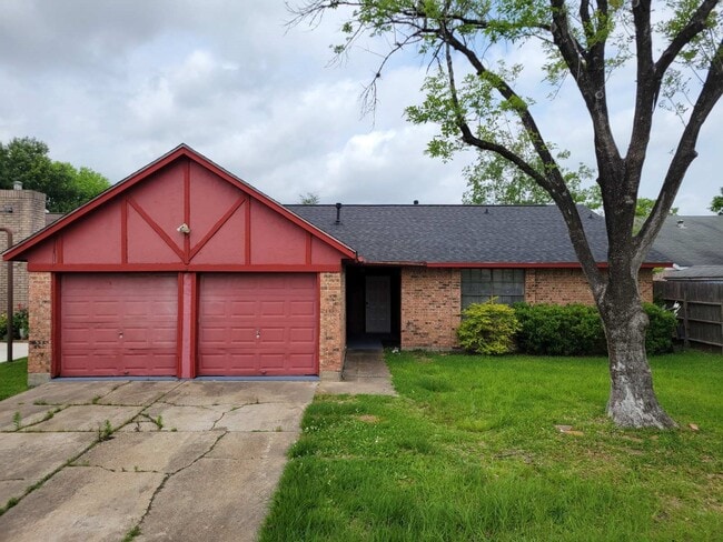 property at 11651 Woodbuck Trail