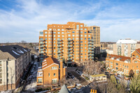 Kirkwood in Kansas City, MO - Foto de edificio - Building Photo