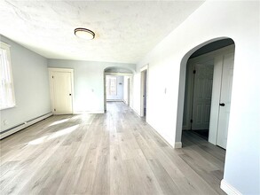 1452 Mineral Spring Ave-Unit -2 in North Providence, RI - Building Photo - Building Photo