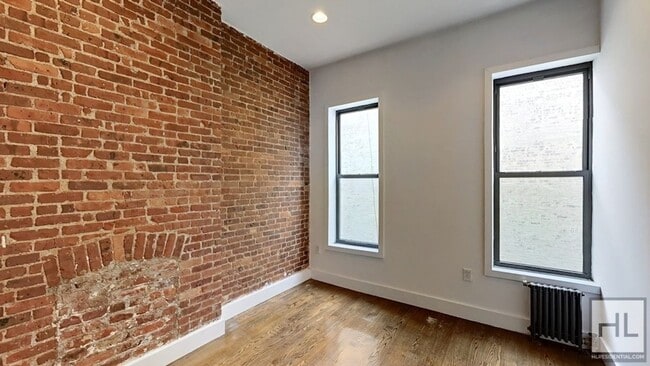 BEDFORD AVENUE / Bedford-Stuyvesant 2-Bed 1-Bath