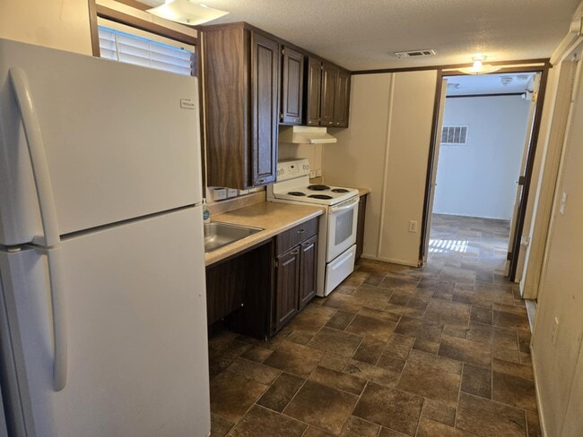 property at 4200 W 19th St