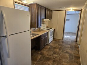 4200 W 19th St in Panama City, FL - Building Photo - Building Photo