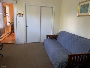 17 Bowers Ln-Unit -A in Chatham, NJ - Building Photo - Building Photo