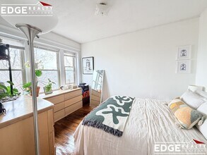 264 Kelton St, Unit 11 in Boston, MA - Building Photo - Building Photo