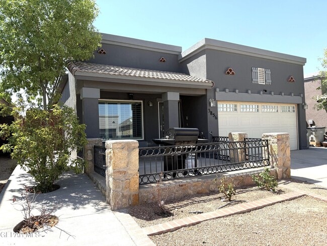 3856 Loma Cortez Dr in El Paso, TX - Building Photo - Building Photo