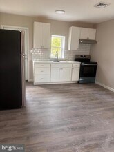 113 N Hook Rd in Pennsville Township, NJ - Building Photo - Building Photo