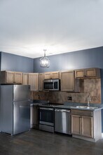 266 W Pike St, Unit 3 in Covington, KY - Building Photo - Building Photo