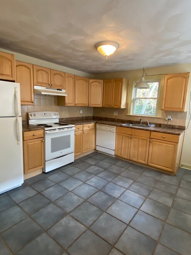 37 Middlesex St Rentals in Winchester, MA