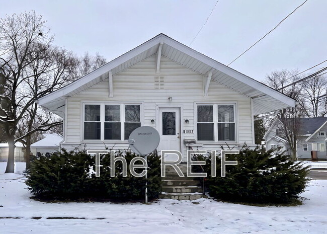 property at 1553 Illinois Ave