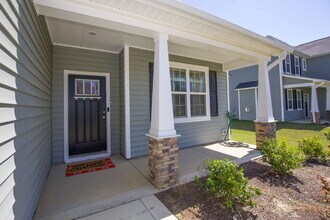 1709 Stackhouse Dr in Fayetteville, NC - Building Photo - Building Photo