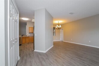421 Peppermill Cir in Kissimmee, FL - Building Photo - Building Photo