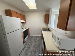 11228 Bushwack Pass in San Antonio, TX - Building Photo - Building Photo