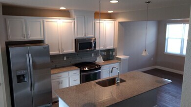1827 Gallagher Ln in Louisville, CO - Building Photo - Building Photo