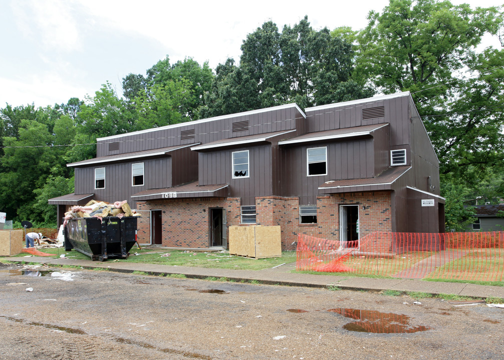 Skyview Apartments in Batesville, MS - Building Photo