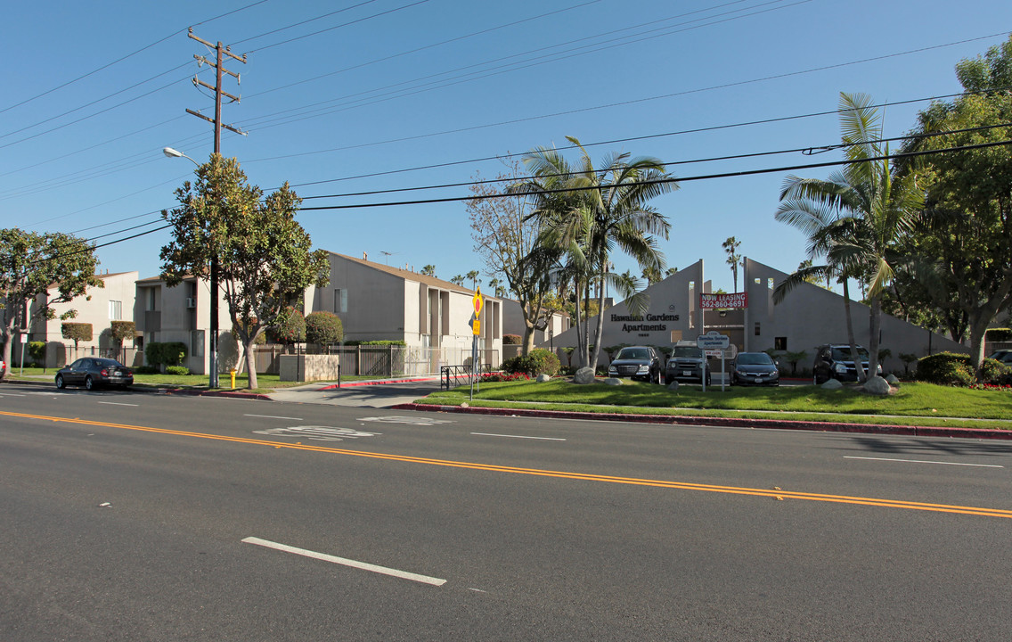 Hawaiian Gardens Apartments in Hawaiian Gardens, CA - Building Photo