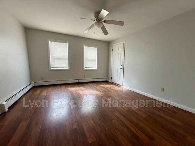 12 Clark Ct in Woonsocket, RI - Building Photo - Building Photo