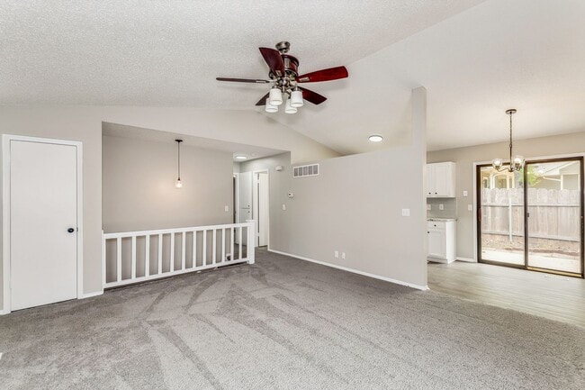 408 S Woodchuck Ln in Wichita, KS - Building Photo - Building Photo