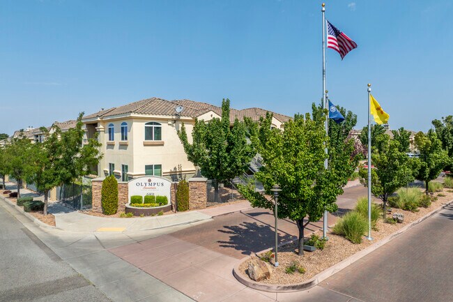 San Antonio Condominiums in Albuquerque, NM - Building Photo - Building Photo
