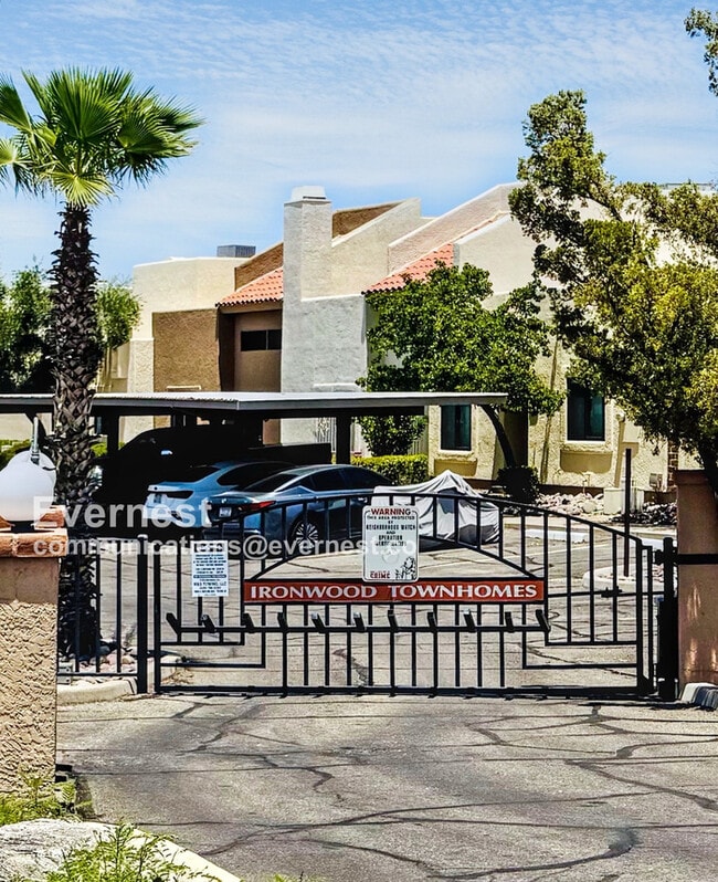 property at 2457 N Ironwood Ridge Dr