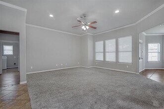 1008 Jenny Dr in Cleburne, TX - Building Photo - Building Photo
