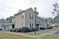 Forest Pine Apartments photo'