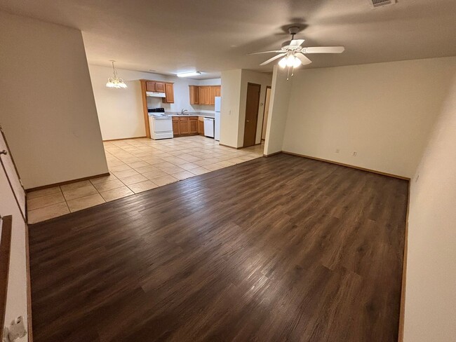 305-307 E Asher Ct in Rogers, AR - Building Photo - Building Photo