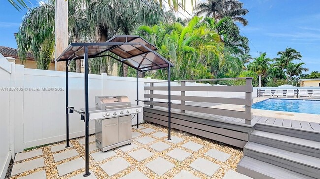 1218 Hollywood Blvd in Hollywood, FL - Building Photo - Building Photo