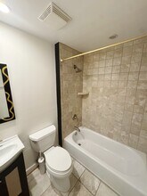 2242 Ontario Rd NW in Washington, DC - Building Photo - Building Photo