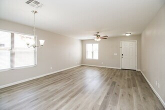 10938 E Flossmoor Ave in Mesa, AZ - Building Photo - Building Photo