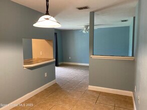 210 Spring Dr in Merritt Island, FL - Building Photo - Building Photo