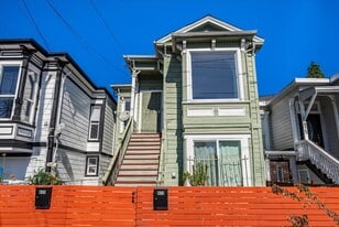 873 Wood St, Unit 1 in Oakland, CA - Building Photo