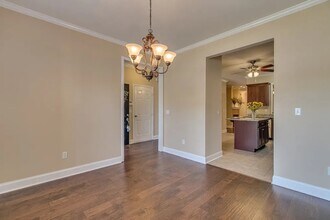 2208 Stanford Ct in Murfreesboro, TN - Foto de edificio - Building Photo